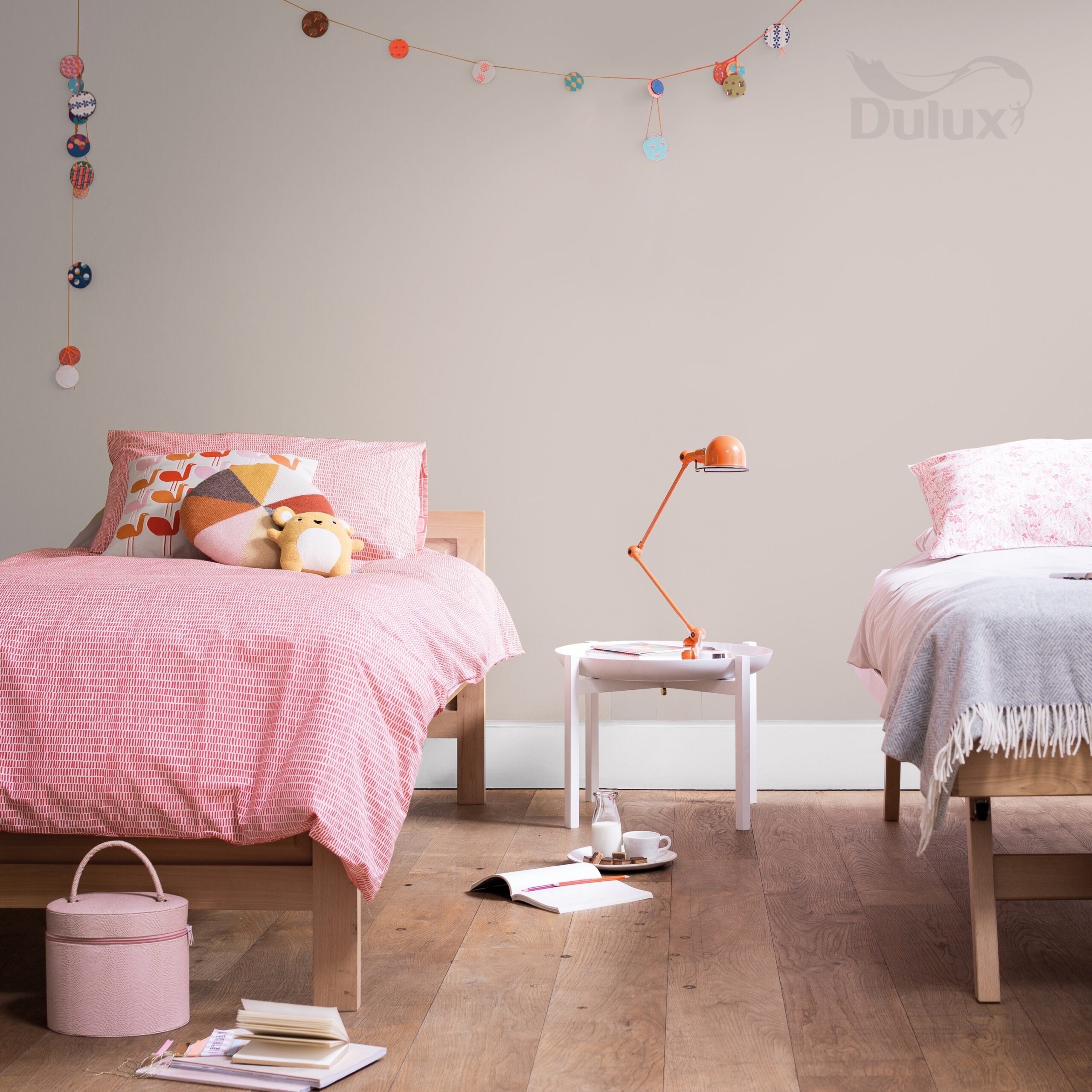 Farba Dulux EasyCare "Mleczna pralina" 2,5L - obrazek 4